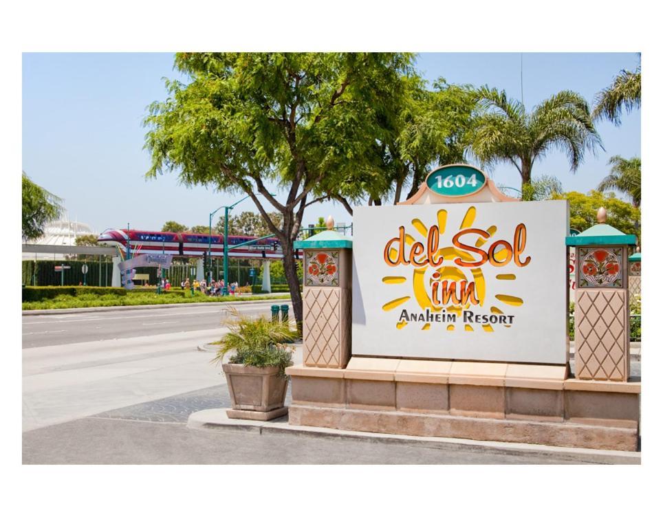 Del Sol Inn Anaheim Buitenkant foto