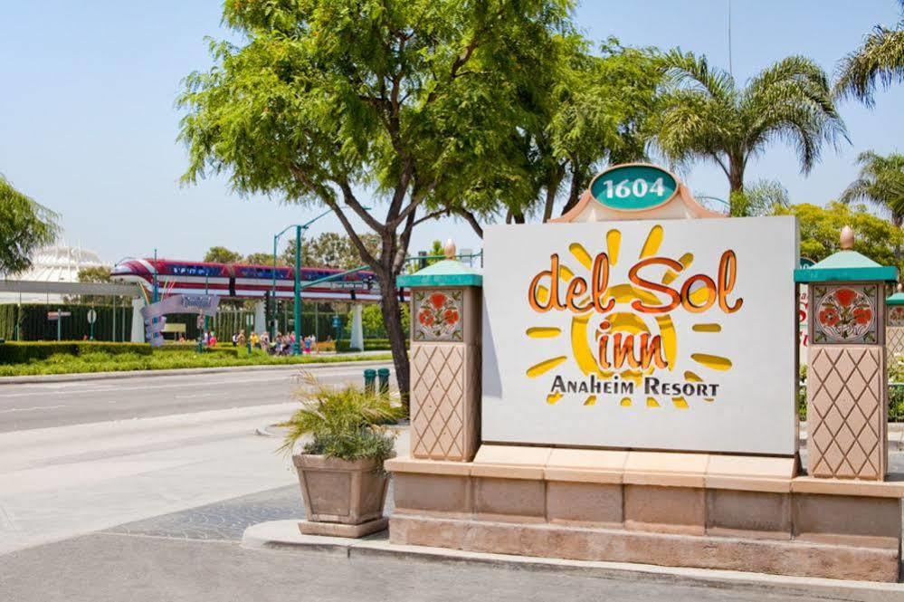 Del Sol Inn Anaheim Buitenkant foto